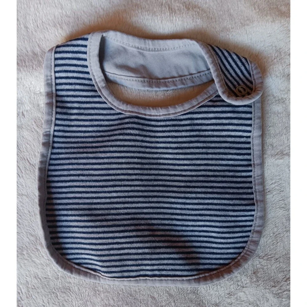 Bibs Lot Of 4 Baby Boys Fabric teether nursing